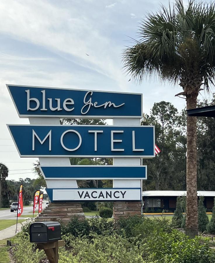 Bluegem Motel High Springs Exterior photo