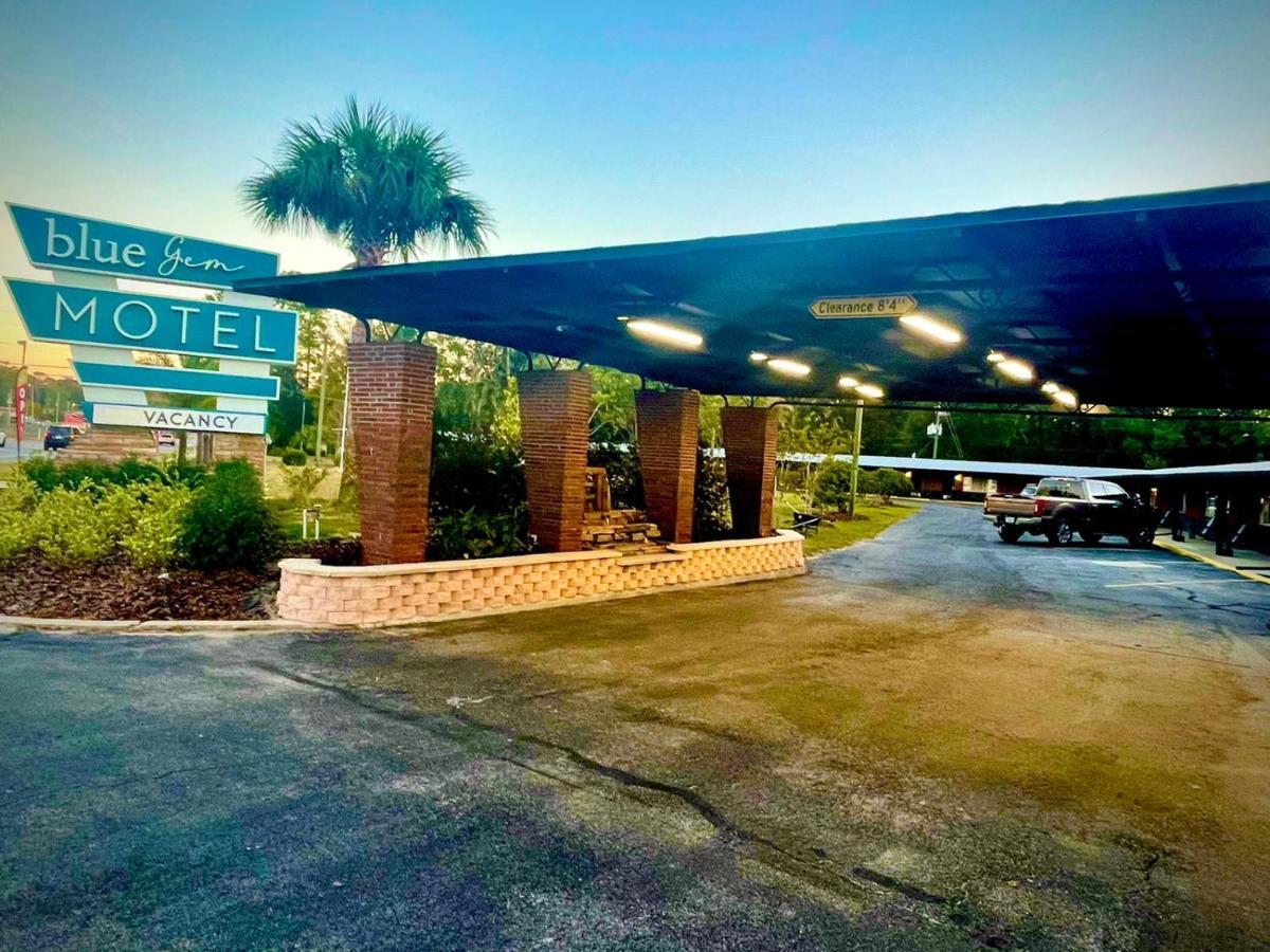 Bluegem Motel High Springs Exterior photo
